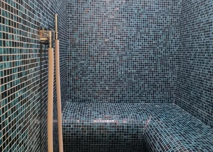 Familiale Avec Hammam - Noes